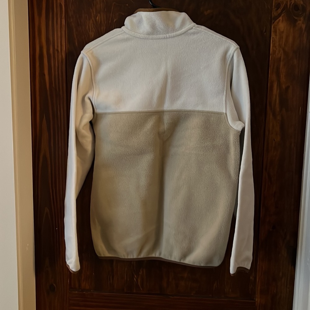 Patagonia Two-Tone Cream and Tan Snap Pullover Fleece - Picture 4 of 5